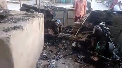 शॉर्ट सर्किट से लगी आग , हजारों का सामान जलकर हुआ राख