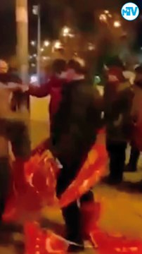 Hüseyin Baş Mustafa Sarıgül'ü taklit etti etraftakiler kahkaya boğuldu