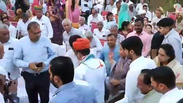 गीत-संगीत व रंगारंग कार्यक्रमों के साथ कांग्रेस ने मनाया होली स्नेह मिलन