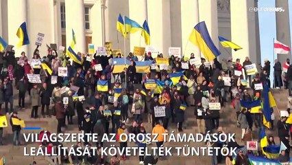 Világszerte az orosz támadások leállítását követelték tüntetők