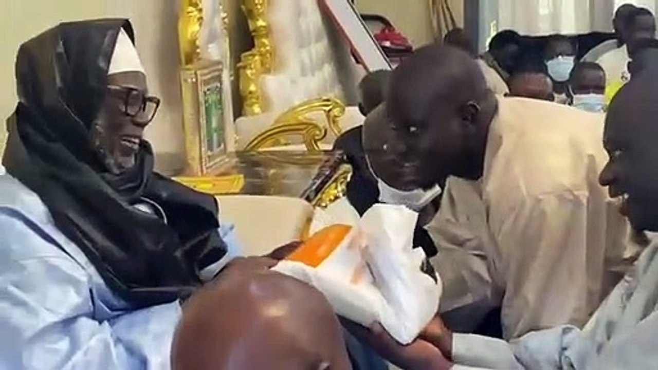 CHEIKH MOUNTAKHA DIOXNA BOUBOU BOU RAFET SERIGNE THIEDO MOURIDE SADIKH NÉMA MEDAILLE SERIGNE TOUBA