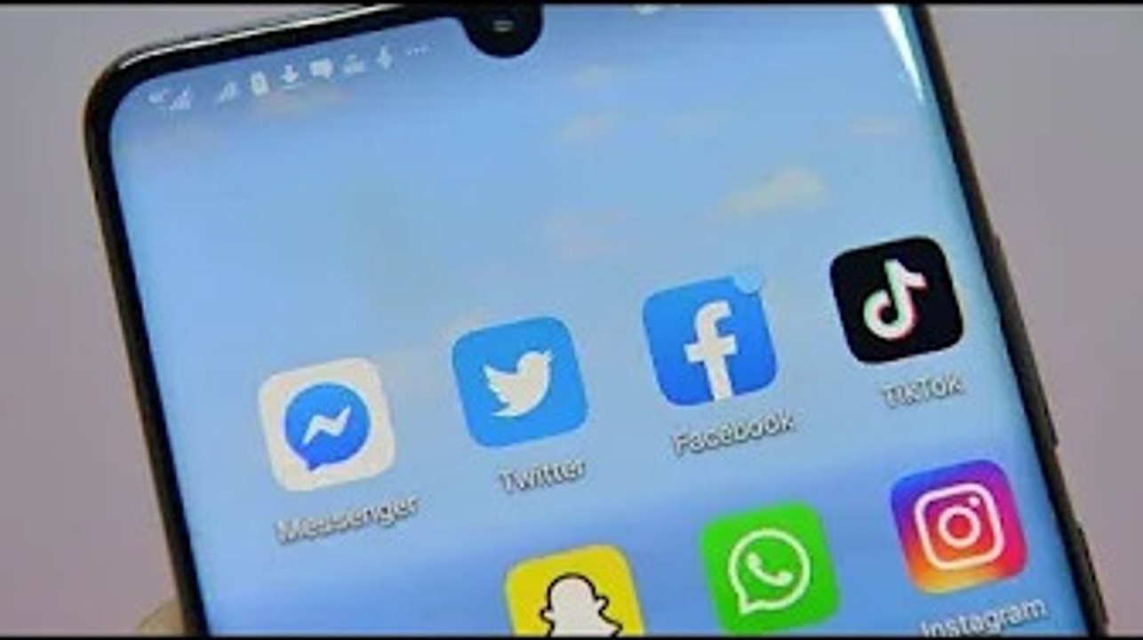 Guerre en Ukraine : Pourquoi Telegram et WhatsApp restent les seuls réseaux sociaux ouverts en Russi