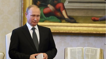 GALA VIDEO - Vladimir Poutine : que sait-on de ses mystérieux parents ?