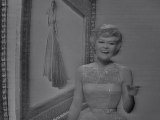 Patti Page - Most People Get Married (Live On The Ed Sullivan Show, April 1, 1962)
