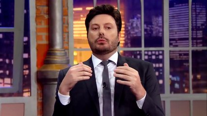 Professor HOC explica o grande poder mundial de Vladimir Putin  The Noite (070322)