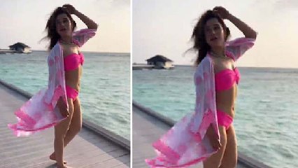 Tamannaah Bhatia's Hot Pink Bikini Video Goes Viral 🌟
