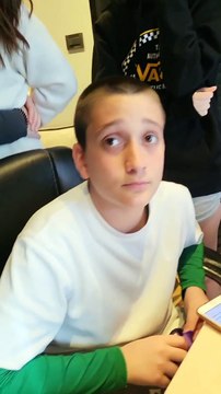 Πλούταρχος: Κατέγραψε τις αντιδράσεις της οικογένειας στο άκουσμα του νέου τραγουδιού του γιου του!