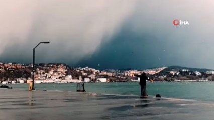 İstanbul Boğazı’nda kar bulutlarının etkileyici geçişi kamerada