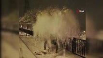 Hakkari'de vatandaşlar karın keyfini çıkardı