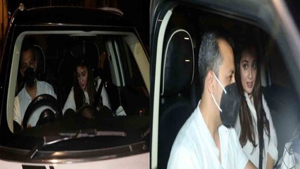 Diya Mirza Restaurant के बाहर हुईं स्पॉट, पति ने साथ में Photo Click कराने से किया मना | FilmiBeat