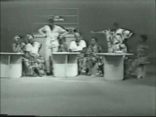 GROUPE NZOI ET GROUPE MANGOBO DANS MOZIKI EMATA  5