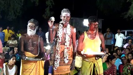 ஆணி செருப்பு அணிந்த பூசாரி.. ஒரு எலுமிச்சை பழம் ரூ 13 ஆயிரத்திற்கு ஏலம்.. விழுப்புரத்தில் அதிசயம்