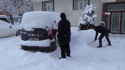 Erzurum kara teslim oldu
