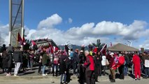 Enfrentamientos en Vancouver entre antivacunas y partidarios de las restricciones contra el covid