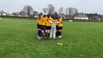 La joie des U18F après leur qualification pour la demi-finale !