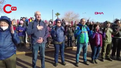 Dünya Mutluluk Günü'ne kahkaha yogalı kutlama