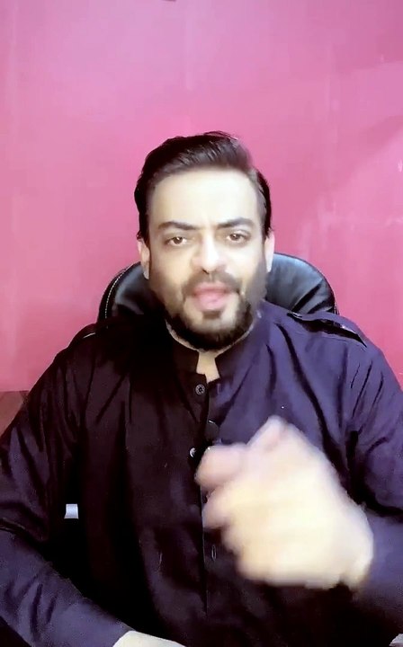 Amer Liquat strongly warned PM Imran Khan of appointing Lt Gen Shaheen Mazhar  as new army chief at this juncture