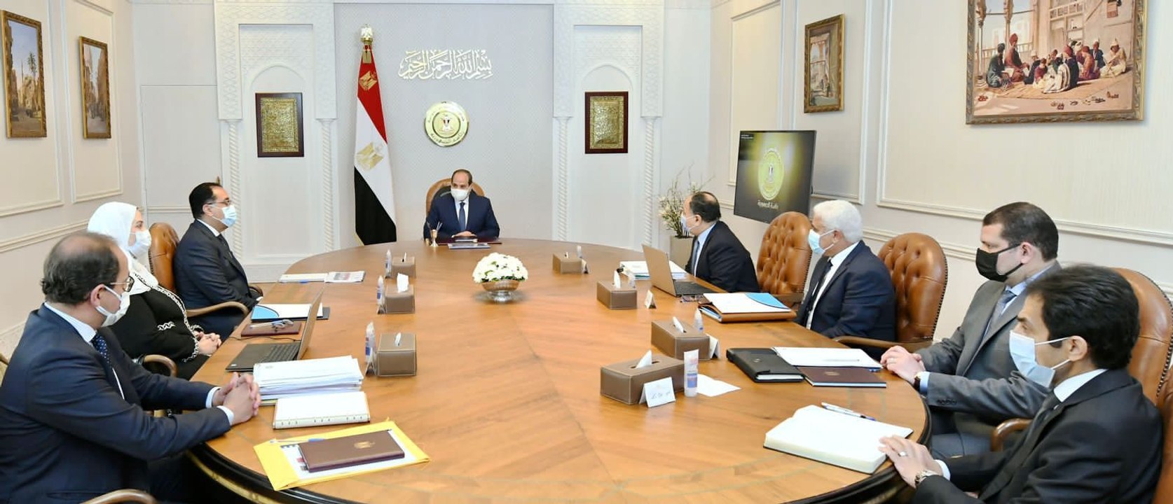 توجيهات رئاسية بإعداد حزمة إجراءات مالية لمواجهة آثار الأزمة العالمية