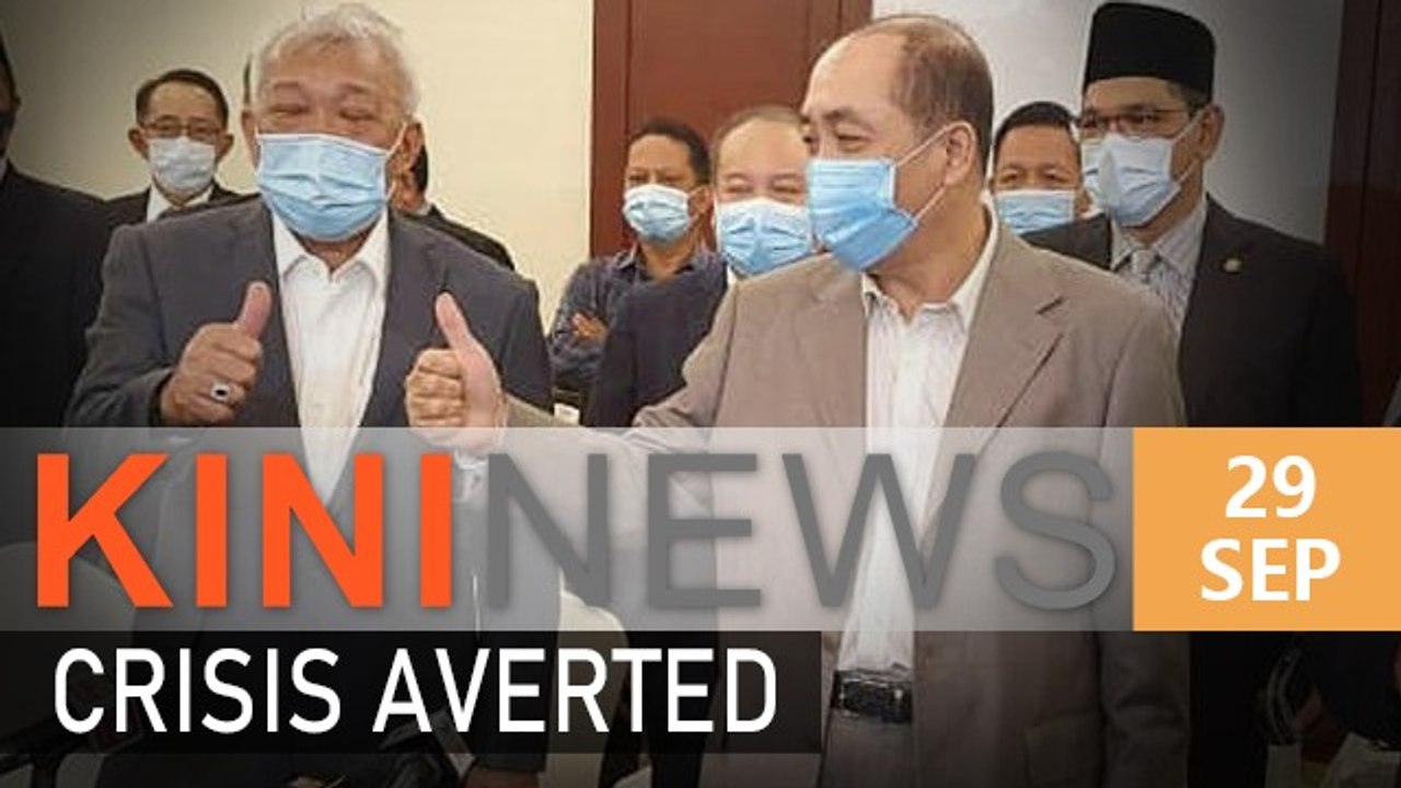 #KiniNews: Hajiji averts crisis with last-minute portfolio swap
