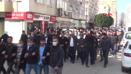 ALPARSLAN KUYTUL'UN DA ARALARINDA BULUNDUĞU 'İZİNSİZ' YÜRÜYÜŞE POLİS MÜDAHALESİ