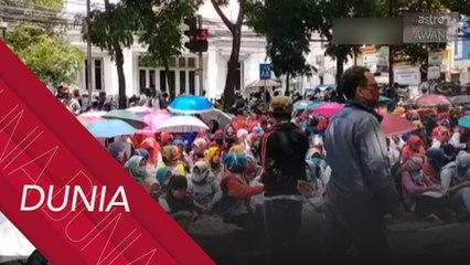 Ribuan sertai protes bantah undang-undang cipta kerja di Indonesia