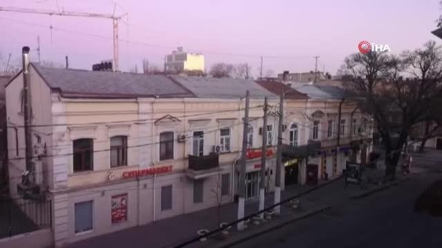 Ukrayna'nın Odessa kenti güne siren sesleriyle uyandı