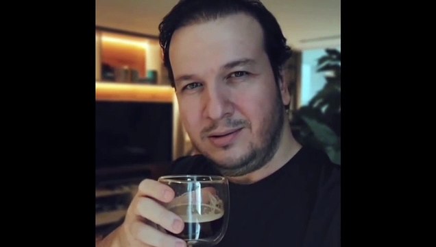 Şahan Gökbakar sevenlerine müjdeyi verdi