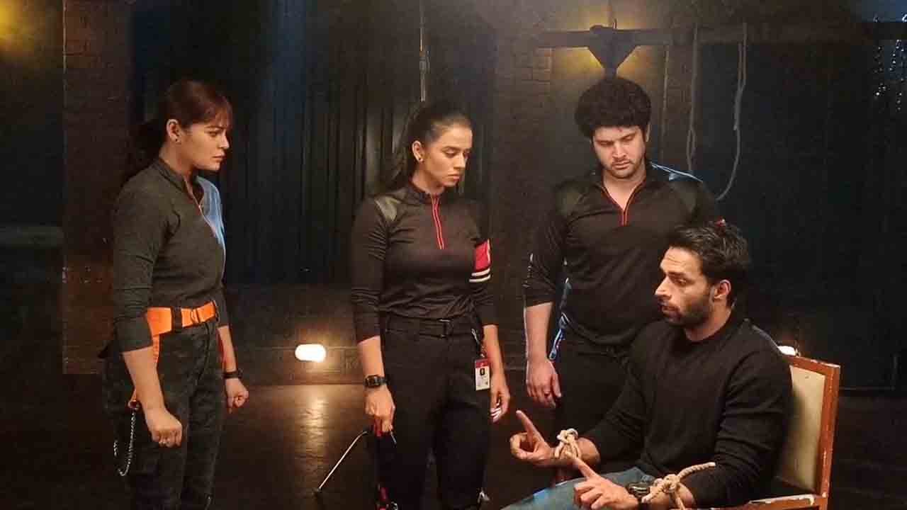 Ziddi Dil Maane Na On Location: Monami & Sanju Master plan to Trap Balli and ask Truth | FilmiBeat