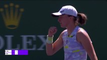 Swiatek's hot streak takes her to Indian Wells title