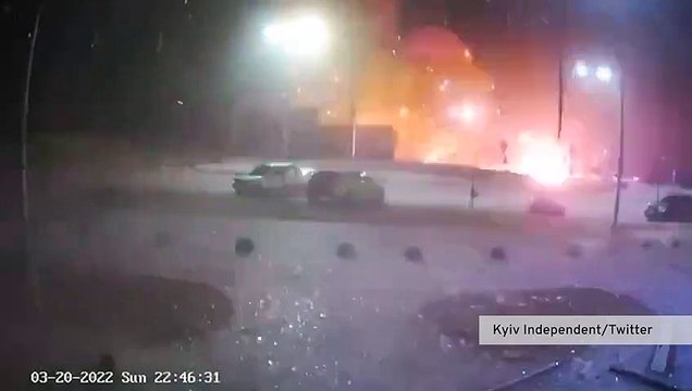 Retroville shopping mall in Ukraine allegedly shows the recent attack in the Kyiv's Podil district