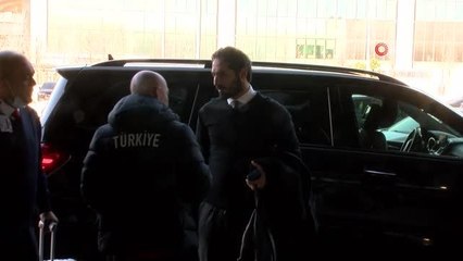 Milliler, Portekiz'e uçtu