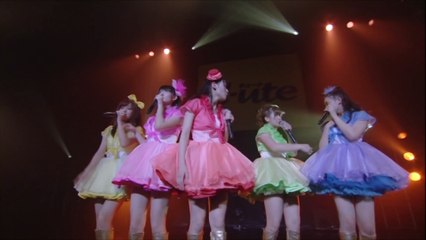 ℃-ute『世界一HAPPYな女の子』（Cutie Circuit 2011）
