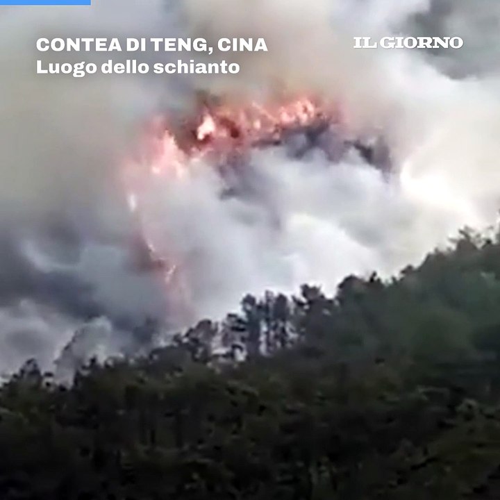 In Cina un Boeing si è schiantato con 132 persone a bordo
