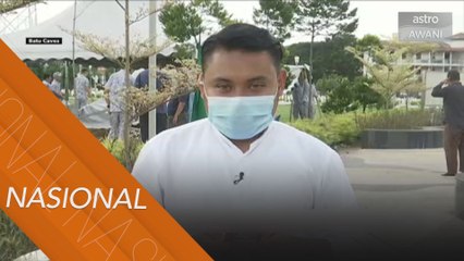 Nahas helikopter Taman Melawati: Jenazah Allahyarham Mohd Sabri tiba di tanah perkuburan