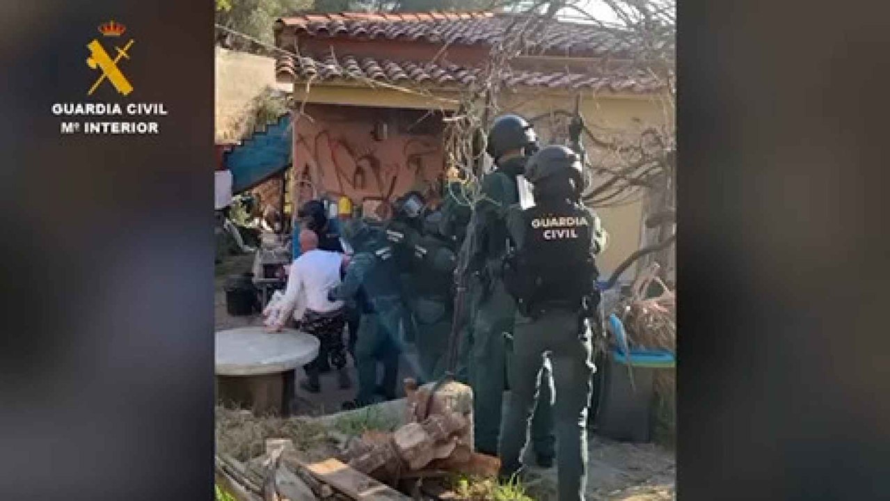 La Guardia Civil encuentra los restos de una mujer desaparecida hace diez años y detiene a su hermano como presunto homicida