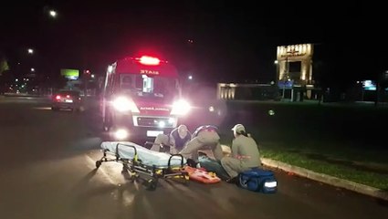 Motociclista fica ferido após sofrer queda na Avenida Assunção