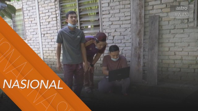 Belajar di ladang kambing, atas bukit demi capaian internet