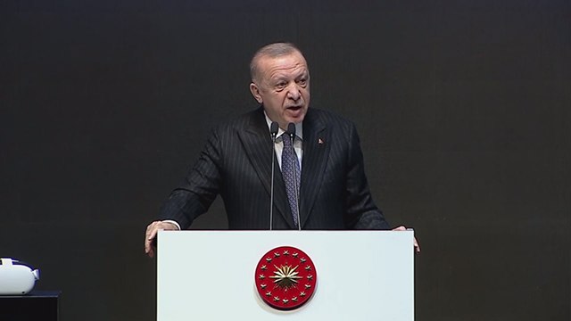 Erdoğan’dan ‘sosyal medya’ eleştirisi