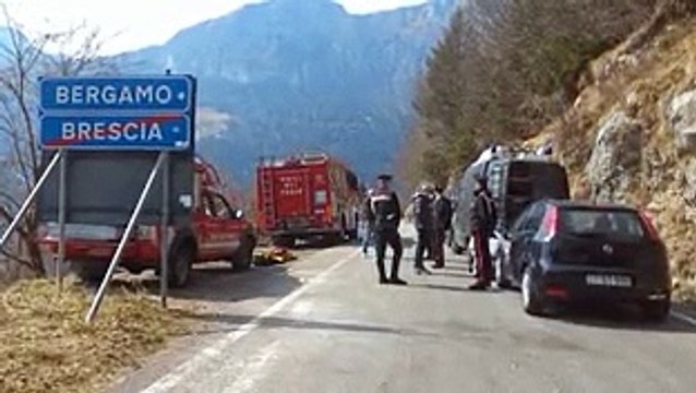 Borno, cadavere di donna fatto a pezzi trovato in un dirupo