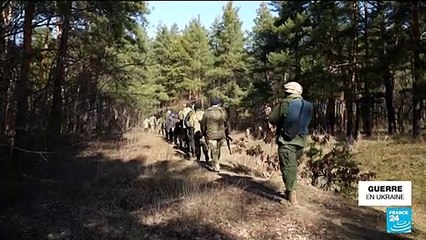 Guerre en Ukraine : au cœur d'un mouvement nationaliste qui combat l'armée russe