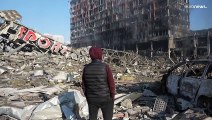 Kiew: Tödlicher Angriff auf Einkaufszentrum - erstmals Beschuss von Odessa