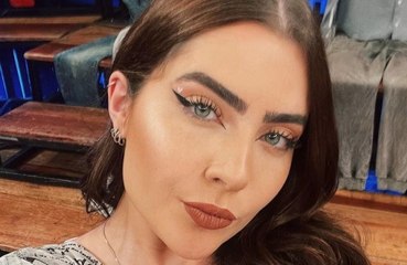 Jade compartilha lembranças que trouxe na mala após ser eliminada do BBB22