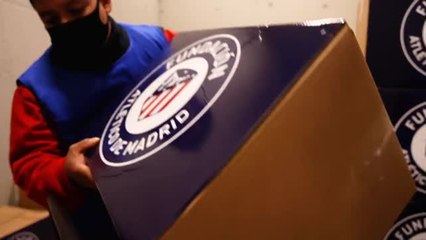 El Atlético de Madrid fleta su autobús con ayuda humanitaria para Ucrania