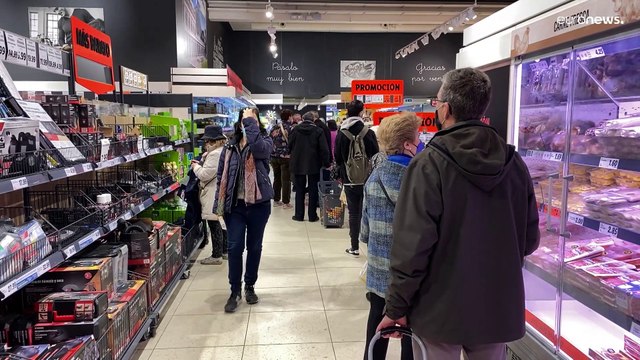 Caro carburante, lo sciopero dei camionisti paralizza la Spagna