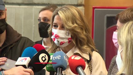 Se intensifican las negociaciones con transportistas bajo las críticas de la oposición