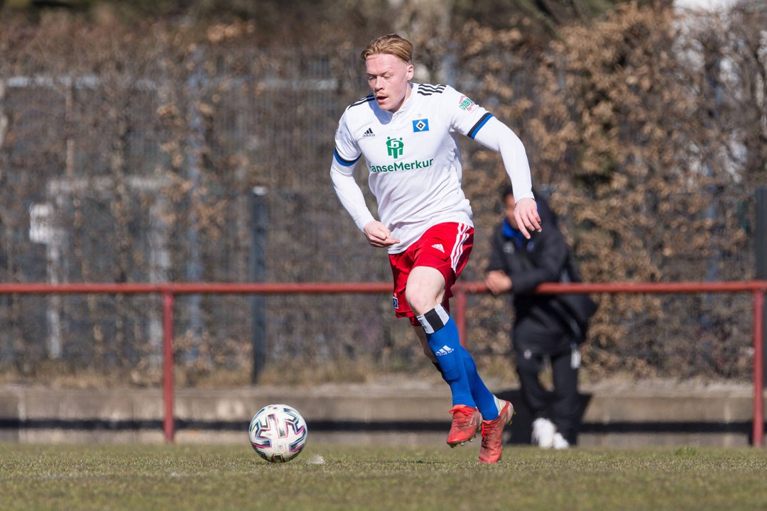 Trotz verschossenem Elfer und Rückstand: HSV II siegt im Nordderby bei Werder II