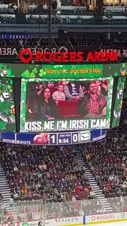 Une kiss-cam qui risque de finir en séparation de couple