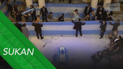 Ribuan peminat Diego Maradona beri penghormatan terakhir