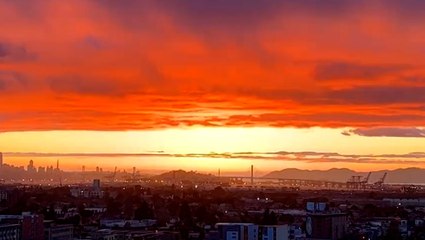 下载视频: Spring greeted by sunsets across the US