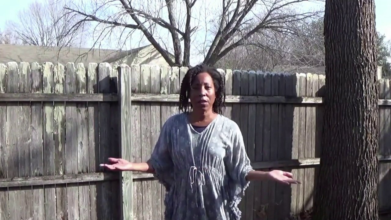 12-29-22-I have Heard People Say They Can't Grow Anything.  There May Be A Simple Solution, And You Will Be Surprised.